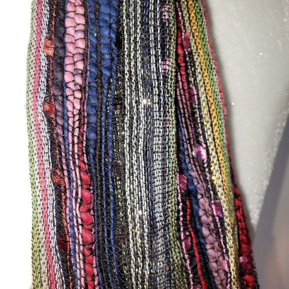 Color Master Scarf - Picture 3 of 4